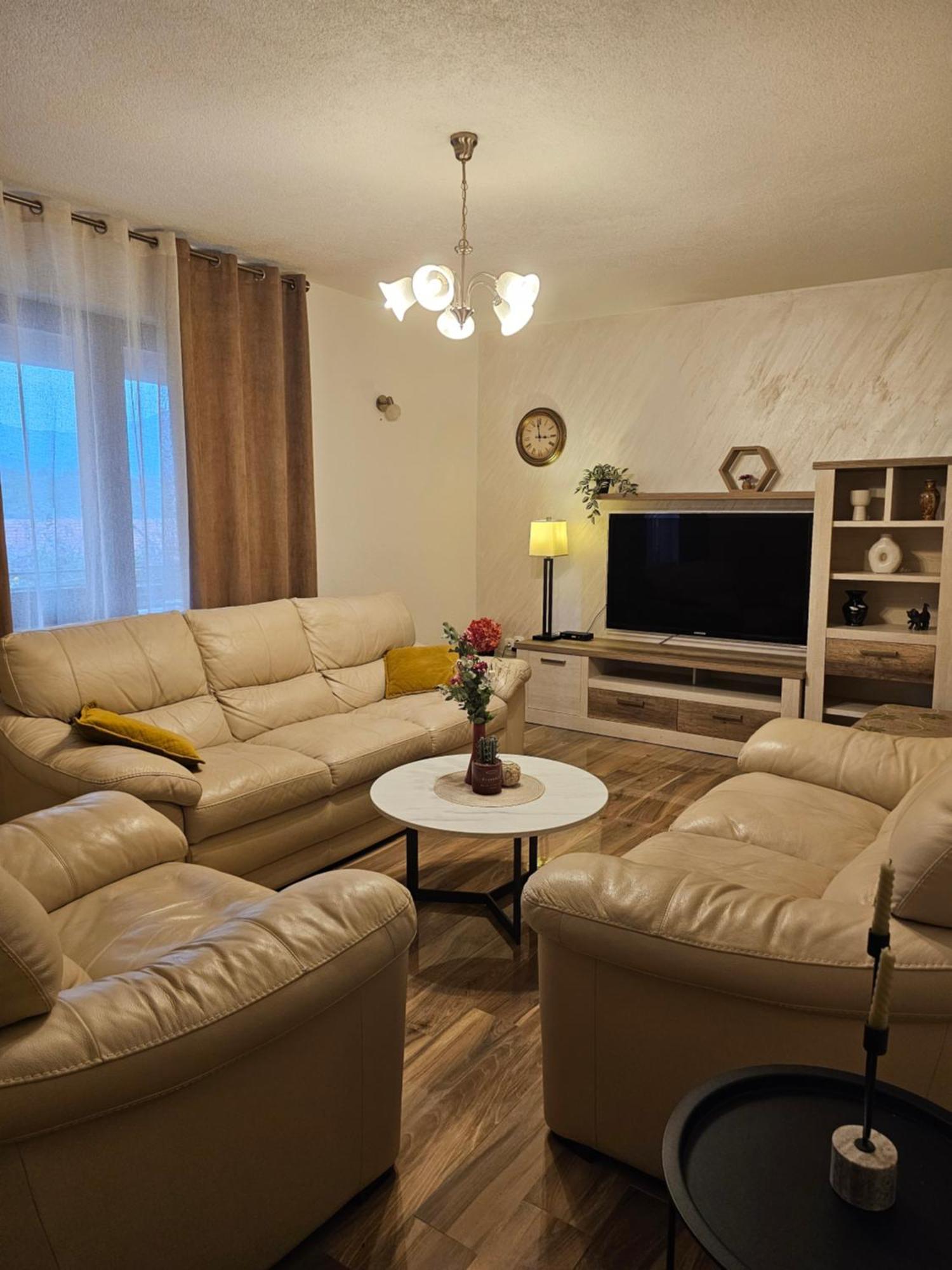 Apartments Vranes Tivat Exterior foto