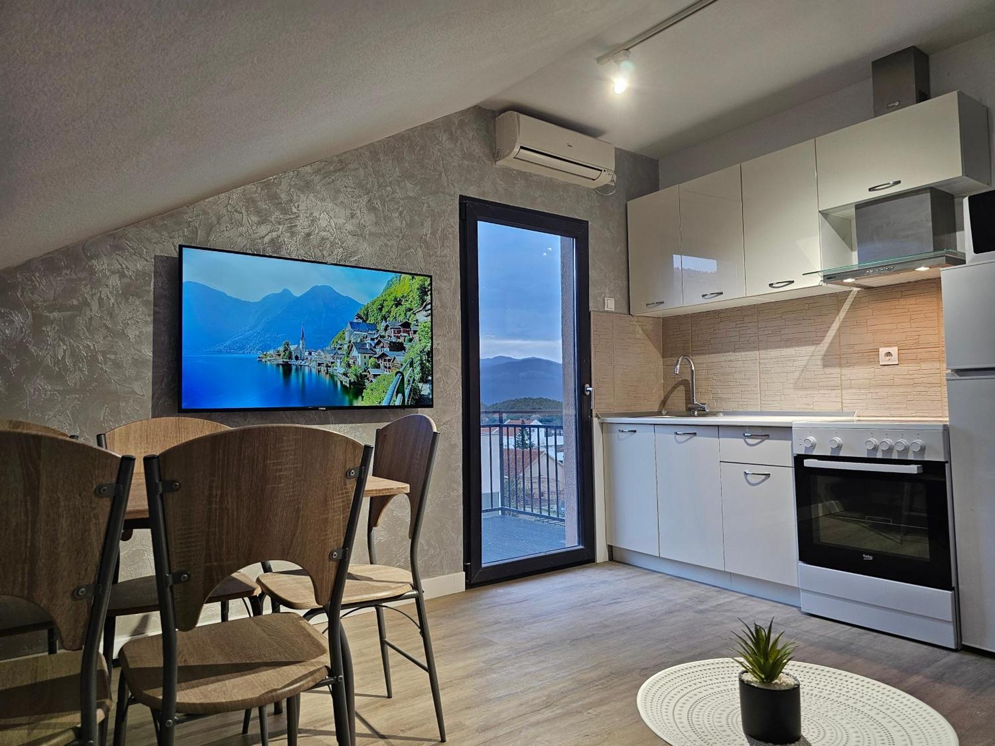 Apartments Vranes Tivat Exterior foto