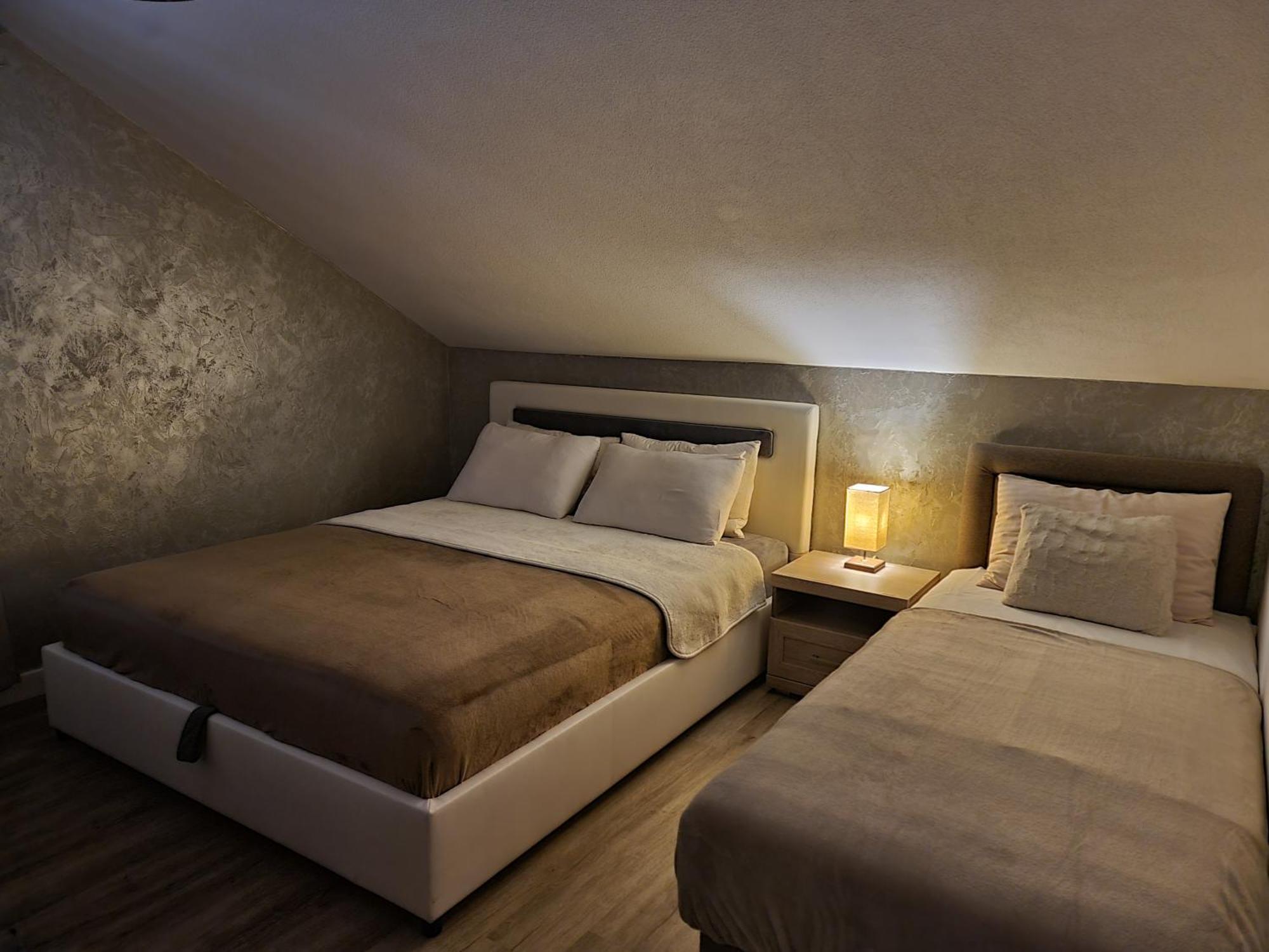 Apartments Vranes Tivat Exterior foto