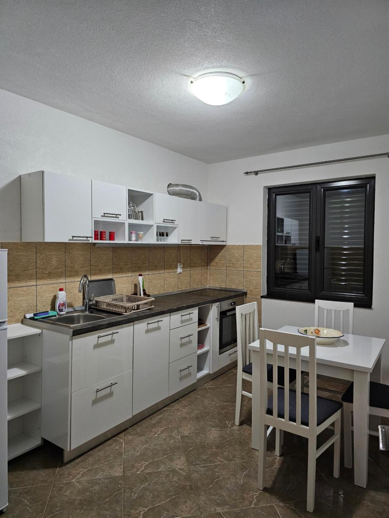 Apartments Vranes Tivat Exterior foto